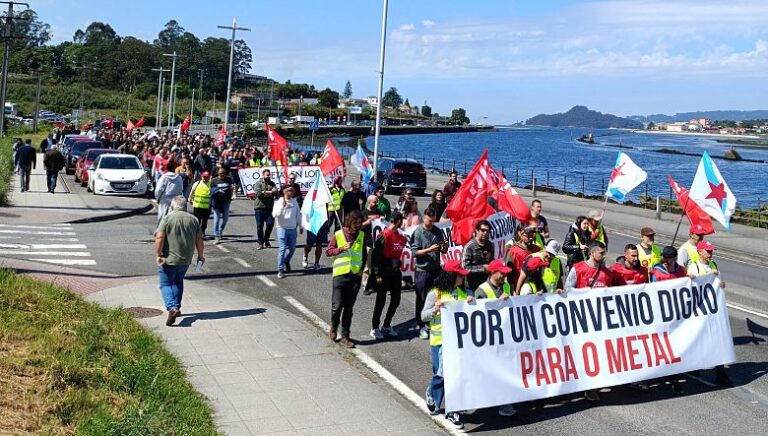 O metal asina a paz pero o comercio planta cara: folga masiva en Vigo de 10.000 traballadores