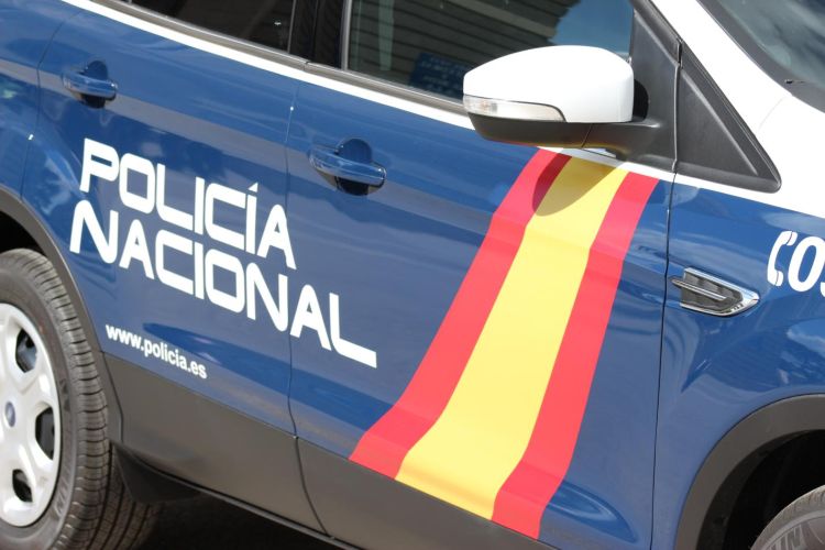Ofensiva contra o ‘menudeo’ en Vigo: catro detidos con cocaína, ‘tusi’ e haxix oculto na roupa interior