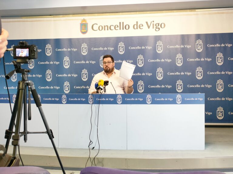 O BNG esixe explicacións urxentes pola suspensión do contrato do bus de Vigo e alerta de “inseguridade xurídica”